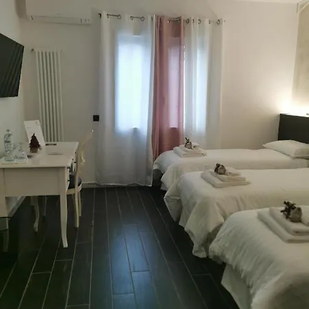 Riva Del Gallo 4* Tresigallo