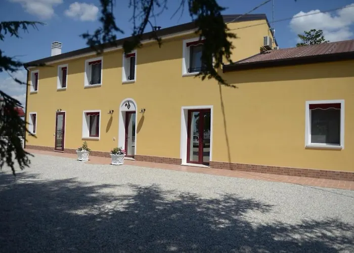 Riva Del Gallo 4* Tresigallo